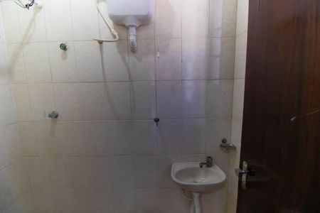 Casa à venda com 336m², 5 quartos e 4 vagasBanheiro de serviço