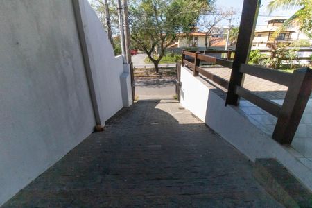 Casa à venda com 336m², 5 quartos e 4 vagasÁrea externa