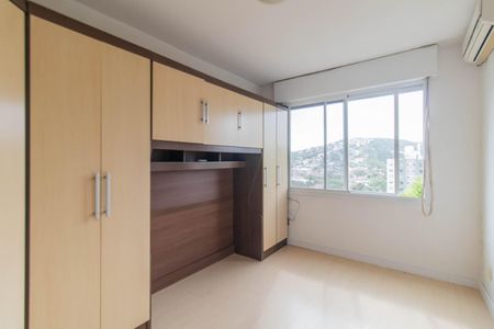 Quarto de apartamento à venda com 1 quarto, 48m² em Tristeza, Porto Alegre
