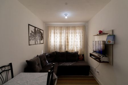 Sala de apartamento para alugar com 2 quartos, 50m² em Colônia (zona Leste), São Paulo