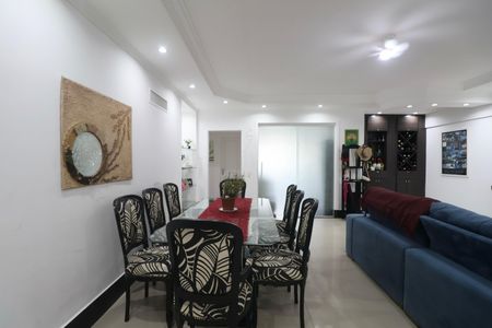 Apartamento para alugar com 186m², 4 quartos e 1 vagaSala
