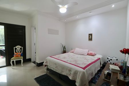 Apartamento para alugar com 186m², 4 quartos e 1 vaga Suíte 3