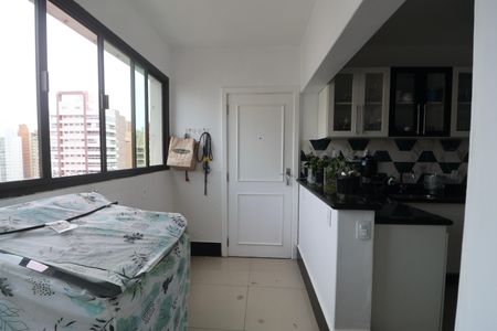 Apartamento para alugar com 186m², 4 quartos e 1 vagaÁrea de Serviço