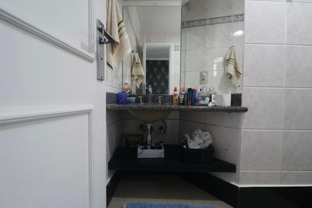 Apartamento para alugar com 186m², 4 quartos e 1 vagaBanheiro Suíte