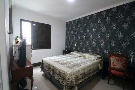 Apartamento para alugar com 186m², 4 quartos e 1 vaga Suíte