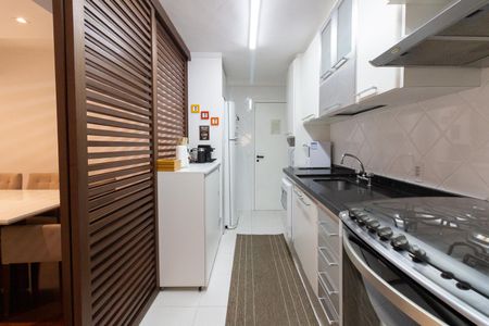 Apartamento à venda com 111m², 3 quartos e 2 vagasCozinha
