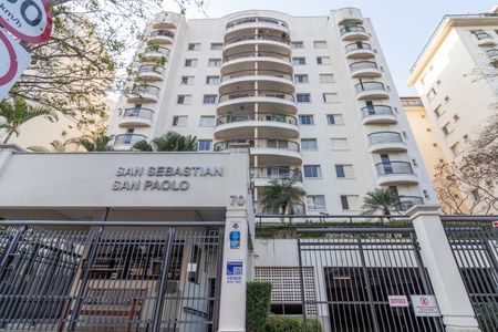 Apartamento à venda com 111m², 3 quartos e 2 vagasFachada