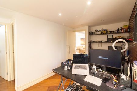 Apartamento à venda com 111m², 3 quartos e 2 vagasEscritório