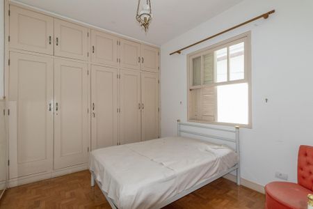 Casa à venda com 175m², 3 quartos e 3 vagasQuarto 2