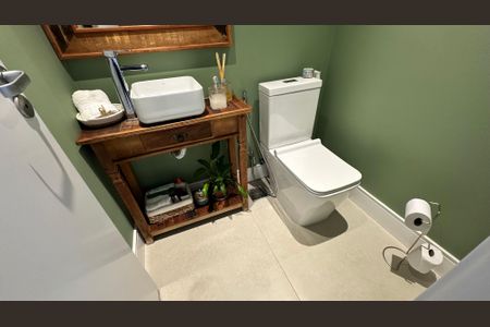 Apartamento à venda com 155m², 4 quartos e 3 vagasLavabo