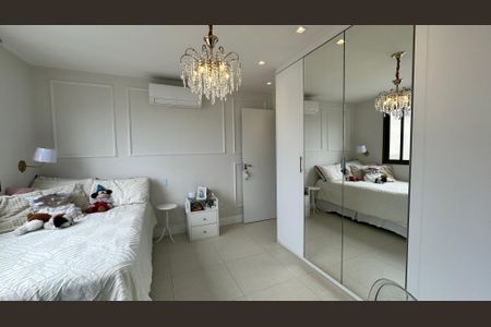 Apartamento à venda com 155m², 4 quartos e 3 vagasSuíte 2