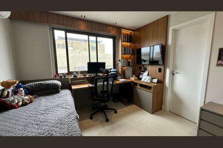 Apartamento à venda com 155m², 4 quartos e 3 vagasSuíte 3