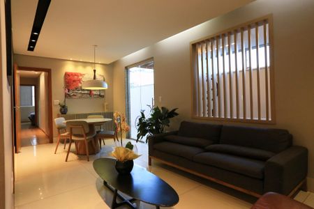 Sala de apartamento à venda com 4 quartos, 200m² em Sagrada Família, Belo Horizonte