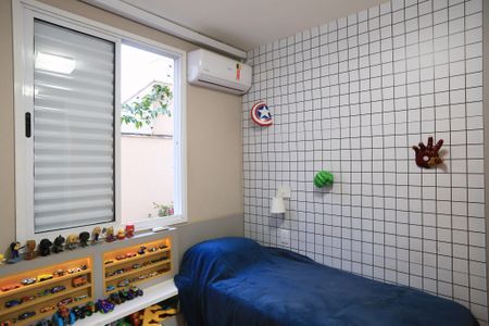 Apartamento à venda com 200m², 4 quartos e 3 vagas Apartamento à venda com 200m², 4 quartos e 3 vagasQuarto 1