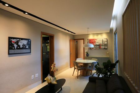 Sala de apartamento à venda com 4 quartos, 200m² em Sagrada Família, Belo Horizonte