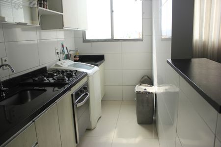 Apartamento à venda com 48m², 2 quartos e 1 vagaCozinha
