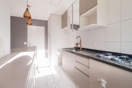Apartamento à venda com 70m², 3 quartos e 1 vaga Apartamento à venda com 70m², 3 quartos e 1 vagaCozinha e Área de Serviço