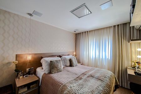 Apartamento à venda com 155m², 3 quartos e 4 vagasSuíte 1