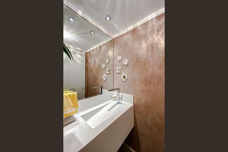 Apartamento à venda com 155m², 3 quartos e 4 vagasLavabo