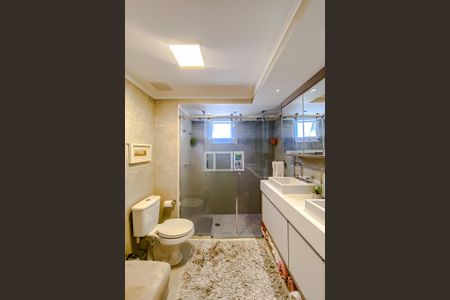 Apartamento à venda com 155m², 3 quartos e 4 vagasBanheiro da Suíte 1