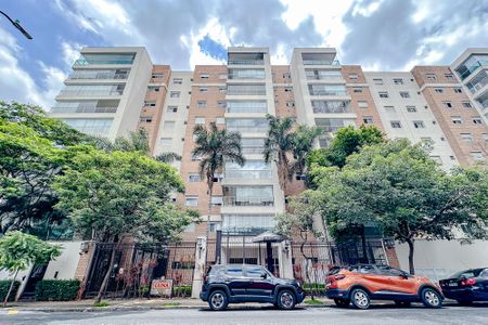 Apartamento à venda com 155m², 3 quartos e 4 vagasFachada