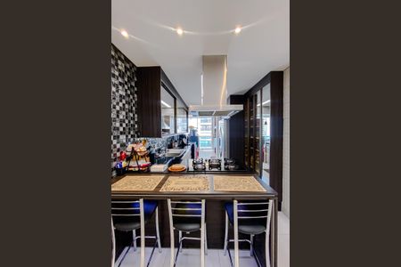 Apartamento à venda com 155m², 3 quartos e 4 vagasCozinha