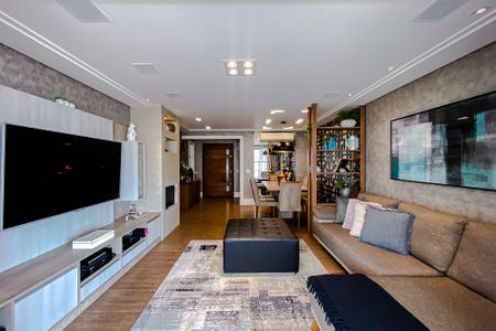 Apartamento à venda com 155m², 3 quartos e 4 vagasSala