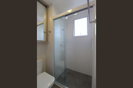 Banheiro  de kitnet/studio para alugar com 1 quarto, 30m² em Vila Olímpia, São Paulo