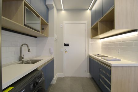 Cozinha de kitnet/studio para alugar com 1 quarto, 30m² em Vila Olímpia, São Paulo