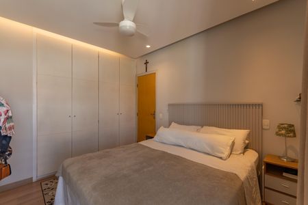 Apartamento à venda com 85m², 3 quartos e 2 vagas Apartamento à venda com 85m², 3 quartos e 2 vagasSuíte