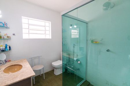 Casa à venda com 186m², 3 quartos e 2 vagas Casa à venda com 186m², 3 quartos e 2 vagasBanheiro Social