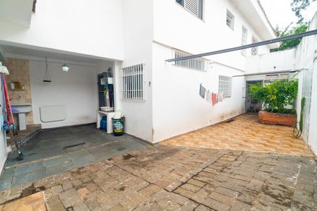Casa à venda com 186m², 3 quartos e 2 vagas Casa à venda com 186m², 3 quartos e 2 vagasQuintal