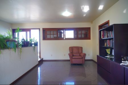 Casa para alugar com 493m², 6 quartos e 3 vagasEscritório