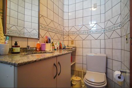 Casa para alugar com 493m², 6 quartos e 3 vagasBanheiro 1