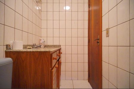 Casa para alugar com 493m², 6 quartos e 3 vagasBanheiro de serviço