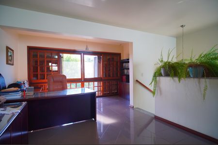 Casa para alugar com 493m², 6 quartos e 3 vagasEscritório