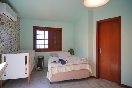 Casa para alugar com 493m², 6 quartos e 3 vagasSuíte 1