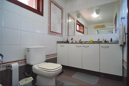 Casa para alugar com 493m², 6 quartos e 3 vagasBanheiro da Suíte 3