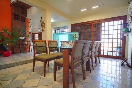 Casa para alugar com 493m², 6 quartos e 3 vagasSala de Jantar