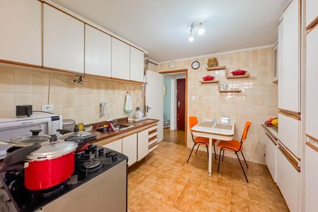 Apartamento à venda com 73m², 2 quartos e 1 vaga Apartamento à venda com 73m², 2 quartos e 1 vagaCozinha