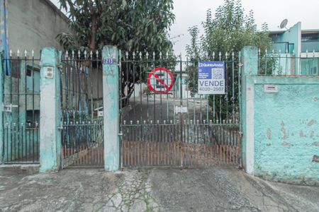 Casa à venda com 250m², 2 quartos e 4 vagas