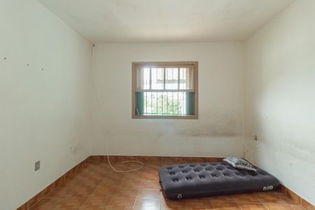 Casa à venda com 250m², 2 quartos e 4 vagas