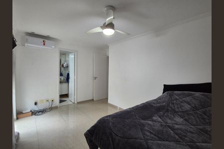 Apartamento à venda com 125m², 3 quartos e 3 vagasSuíte