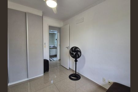Apartamento à venda com 125m², 3 quartos e 3 vagasQuarto 2