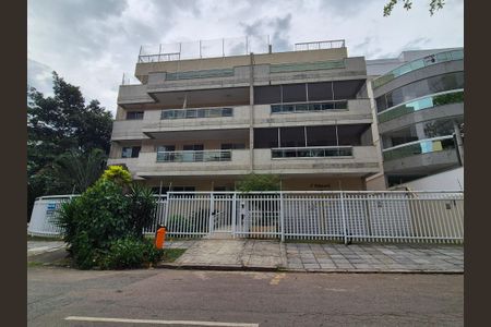 Apartamento à venda com 125m², 3 quartos e 3 vagasFachada