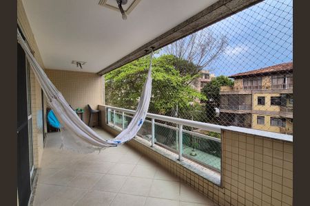 Apartamento à venda com 125m², 3 quartos e 3 vagasVaranda