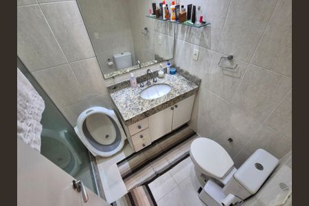 Apartamento à venda com 125m², 3 quartos e 3 vagasBanheiro Social