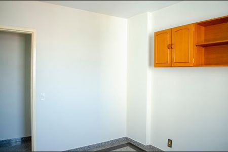 Apartamento para alugar com 98m², 3 quartos e 1 vagaQuarto 2