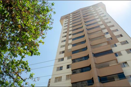 Apartamento para alugar com 98m², 3 quartos e 1 vagaFachada