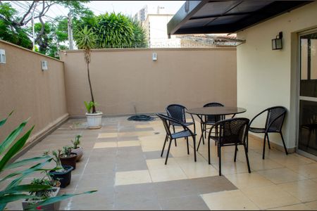 Apartamento para alugar com 98m², 3 quartos e 1 vagaÁrea comum